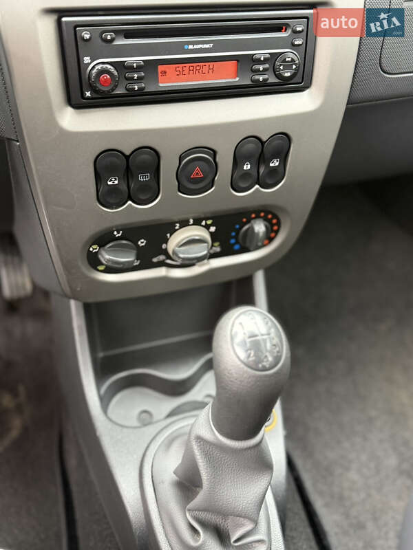 Внедорожник / Кроссовер Dacia Sandero StepWay 2011 в Луцке фото 103 Внедорожник / Кроссовер Dacia Sandero StepWay 2011 в Луцке