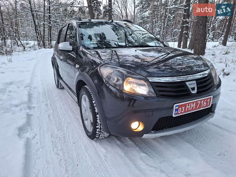 Внедорожник / Кроссовер Dacia Sandero StepWay 2010 в Кролевце фото 18 Внедорожник / Кроссовер Dacia Sandero StepWay 2010 в Кролевце