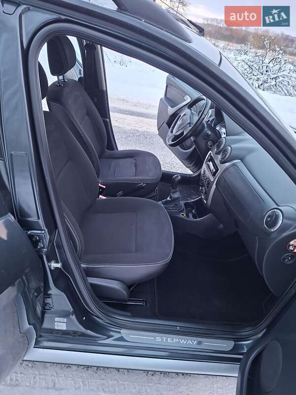 Внедорожник / Кроссовер Dacia Sandero StepWay 2010 в Кролевце фото 39 Внедорожник / Кроссовер Dacia Sandero StepWay 2010 в Кролевце