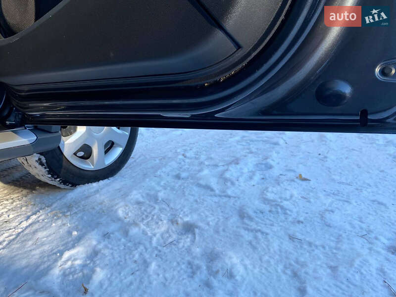 Внедорожник / Кроссовер Dacia Sandero StepWay 2012 в Радивилове фото 95 Внедорожник / Кроссовер Dacia Sandero StepWay 2012 в Радивилове