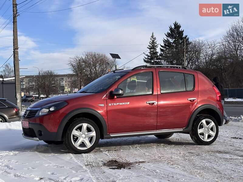Позашляховик / Кросовер Dacia Sandero StepWay 2010 в Красилові фото 16 Позашляховик / Кросовер Dacia Sandero StepWay 2010 в Красилові