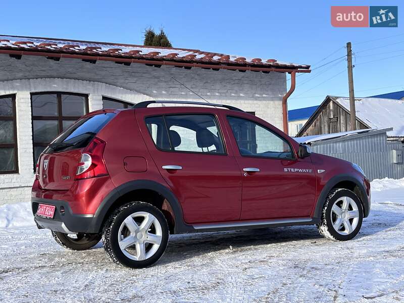 Позашляховик / Кросовер Dacia Sandero StepWay 2010 в Красилові фото 35 Позашляховик / Кросовер Dacia Sandero StepWay 2010 в Красилові