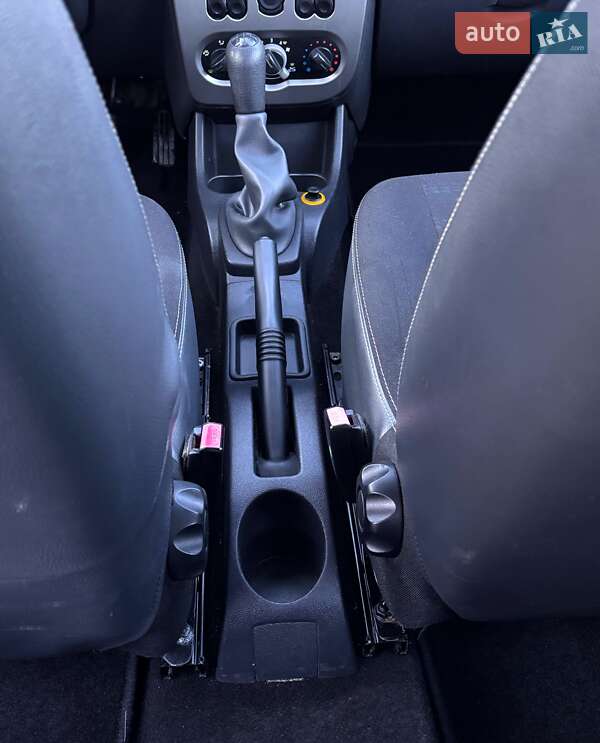 Позашляховик / Кросовер Dacia Sandero StepWay 2010 в Красилові фото 104 Позашляховик / Кросовер Dacia Sandero StepWay 2010 в Красилові