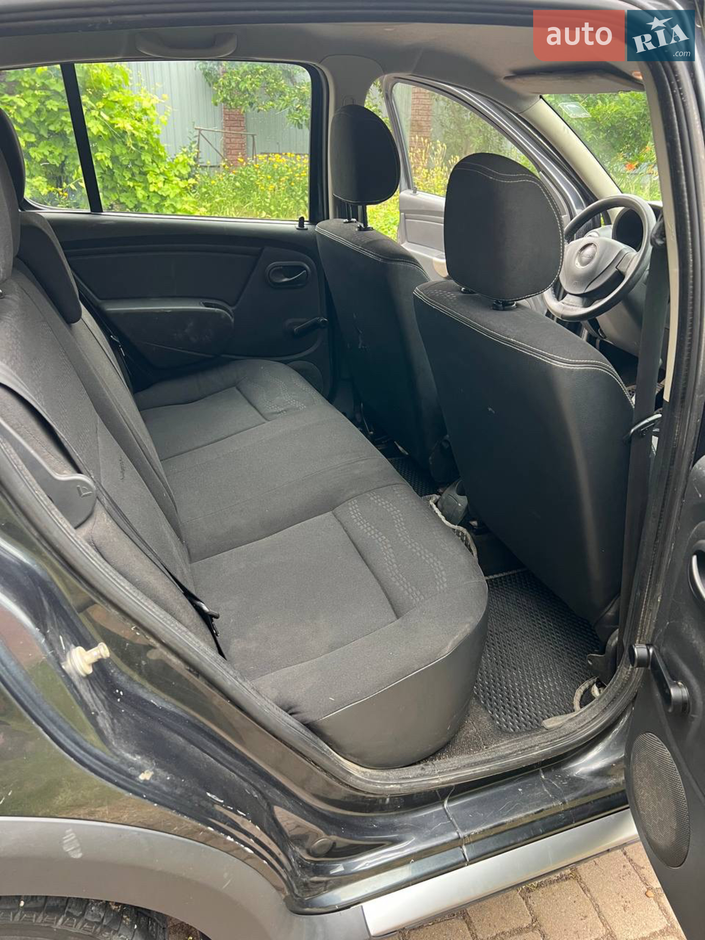 2010 Dacia Sandero - мініатюра 13