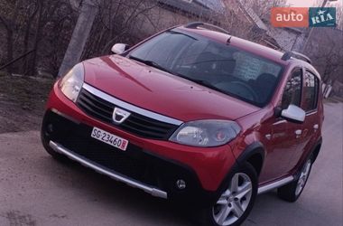 Внедорожник / Кроссовер Dacia Sandero StepWay 2012 в Луцке