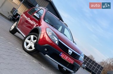 Позашляховик / Кросовер Dacia Sandero StepWay 2010 в Володимирі