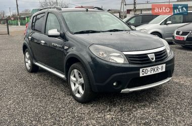 Внедорожник / Кроссовер Dacia Sandero StepWay 2011 в Староконстантинове