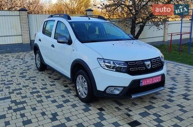 Внедорожник / Кроссовер Dacia Sandero StepWay 2016 в Кропивницком
