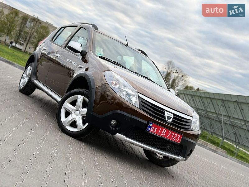 Dacia Sandero StepWay 2012