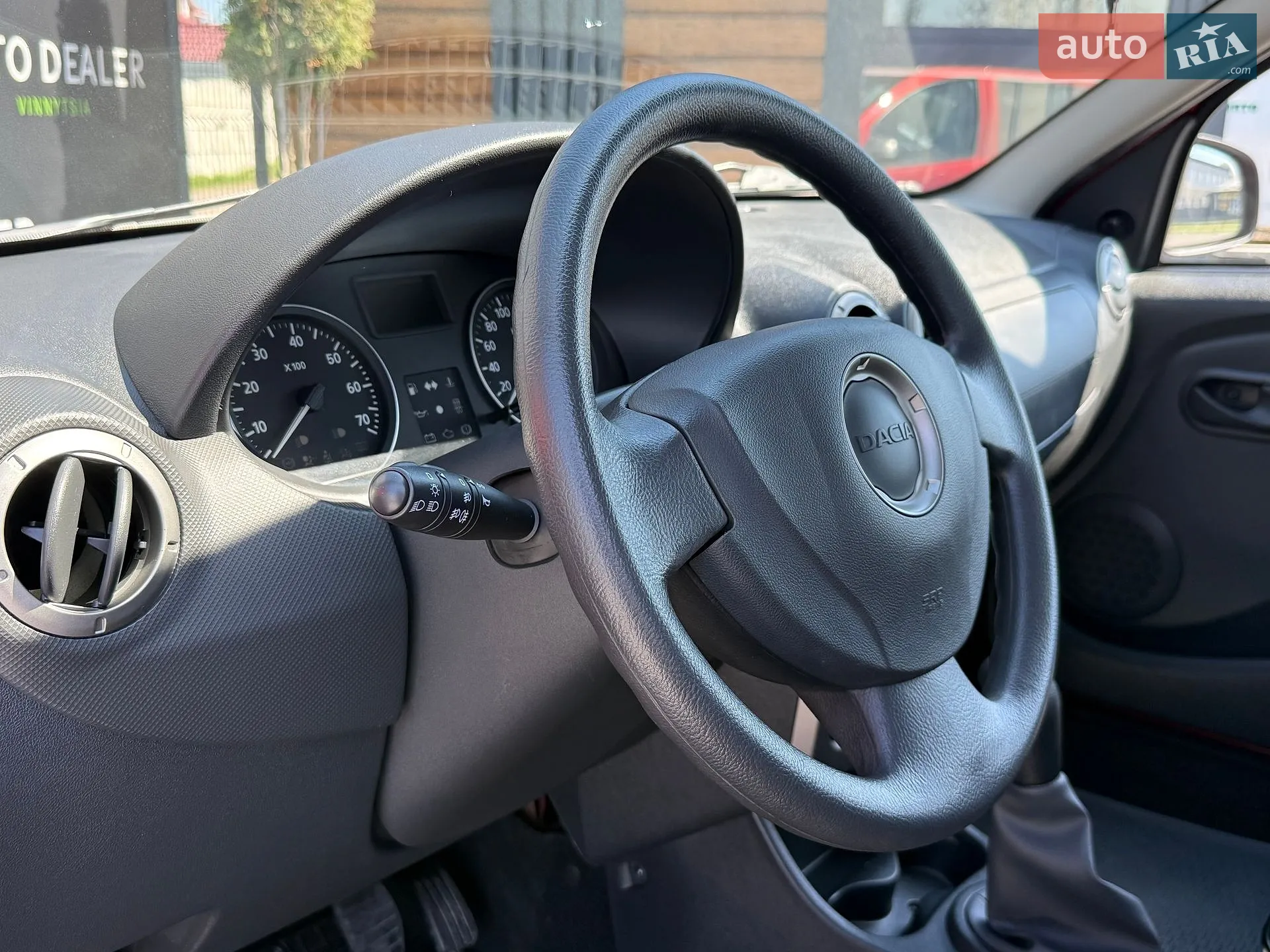 2010 Dacia Sandero - мініатюра 26