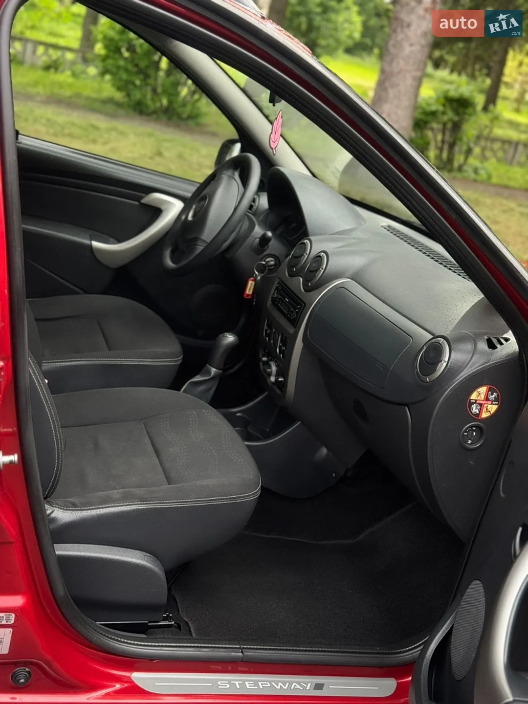 2011 Dacia Sandero - мініатюра 20