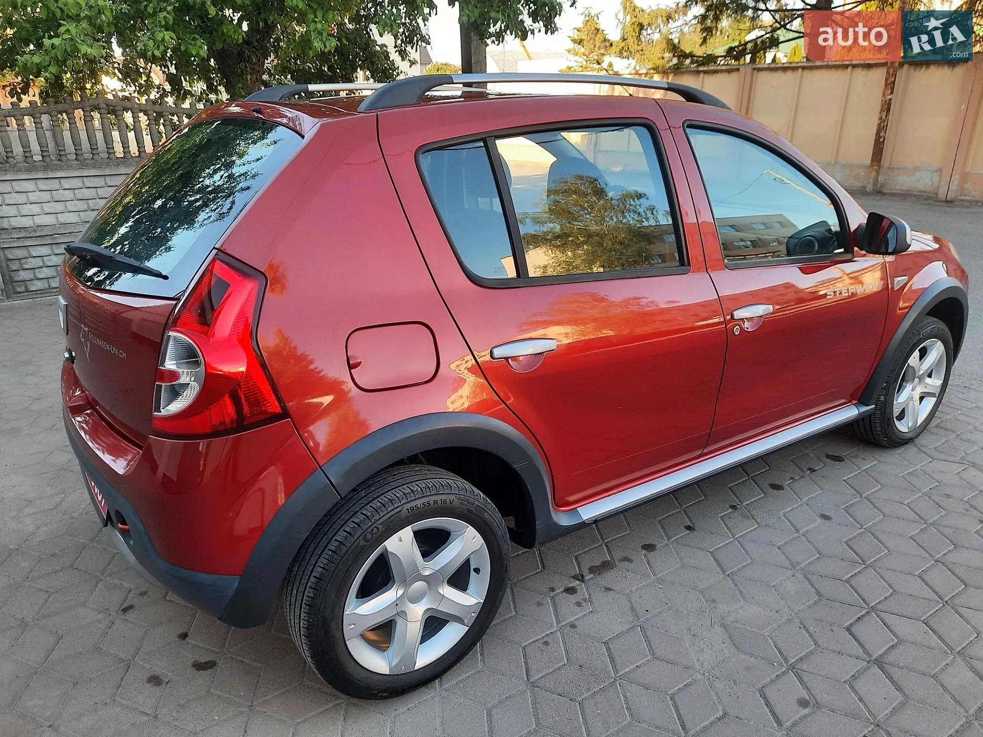 2010 Dacia Sandero - мініатюра 11