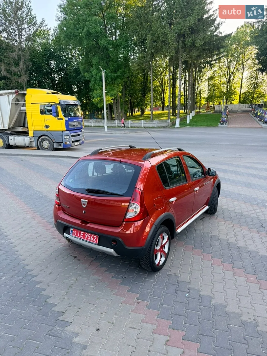 2012 Dacia Sandero - мініатюра 23