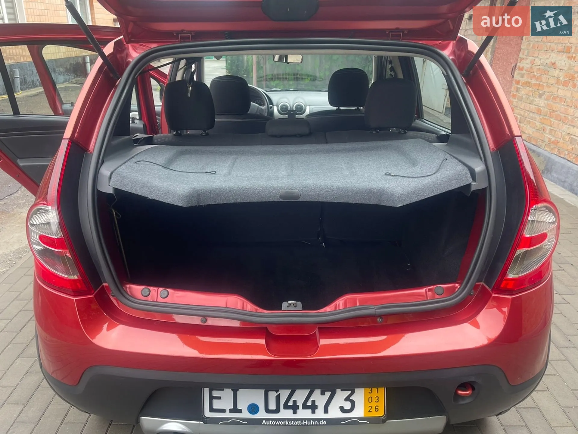 2011 Dacia Sandero - мініатюра 38