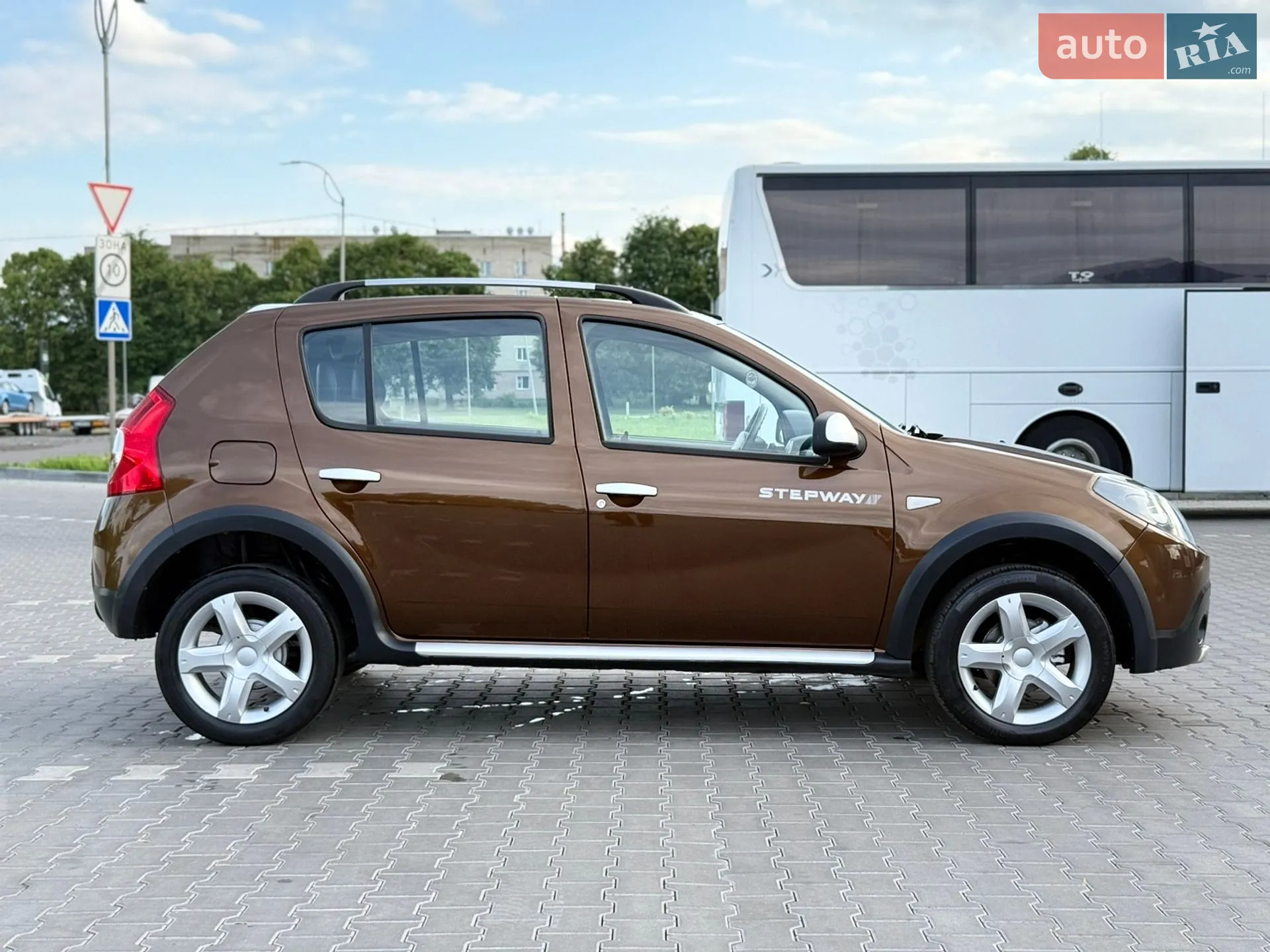 2012 Dacia Sandero - мініатюра 13