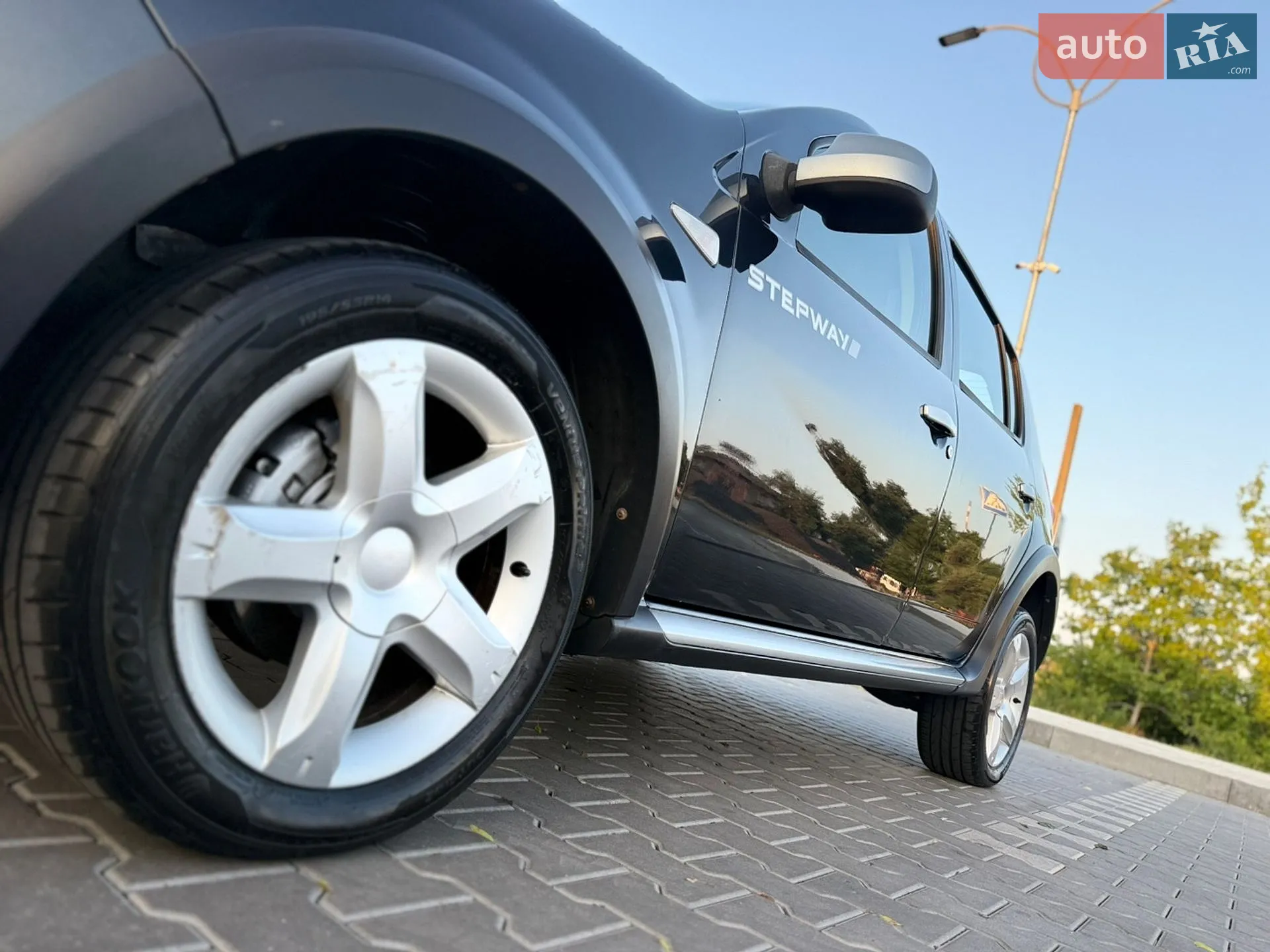 2010 Dacia Sandero - мініатюра 21