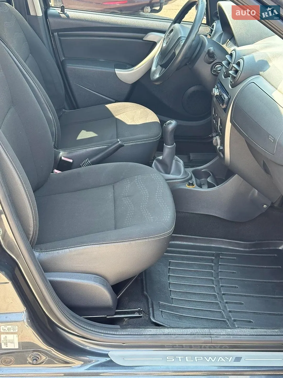 2010 Dacia Sandero - мініатюра 7