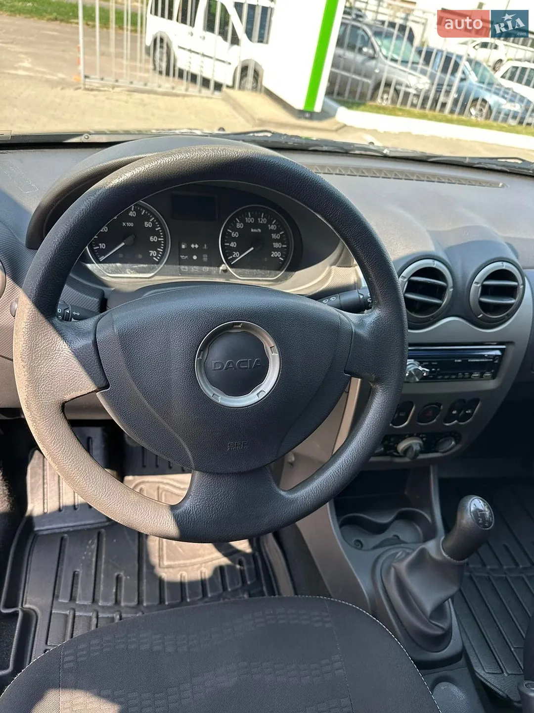 2010 Dacia Sandero - мініатюра 11
