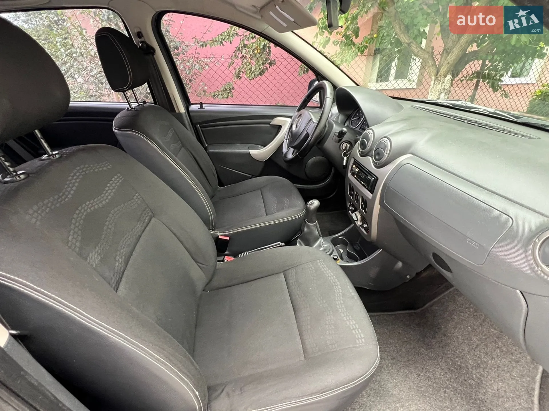 2010 Dacia Sandero - мініатюра 18