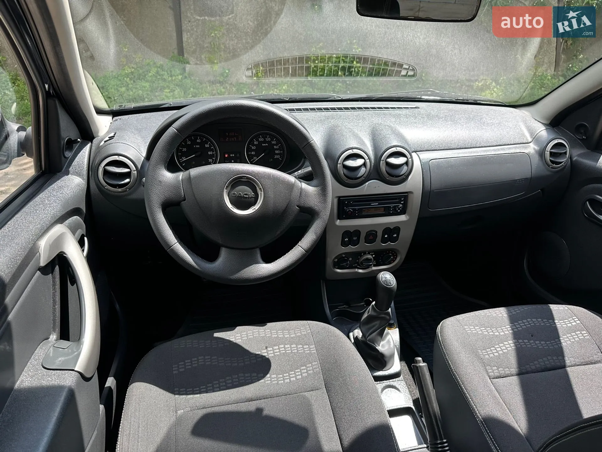 2010 Dacia Sandero - мініатюра 18