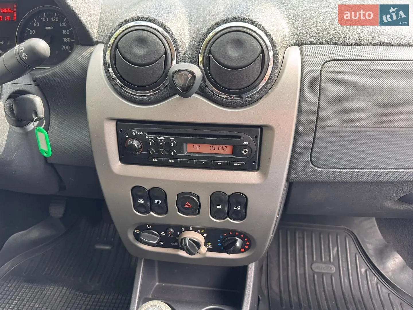 2012 Dacia Sandero - мініатюра 20