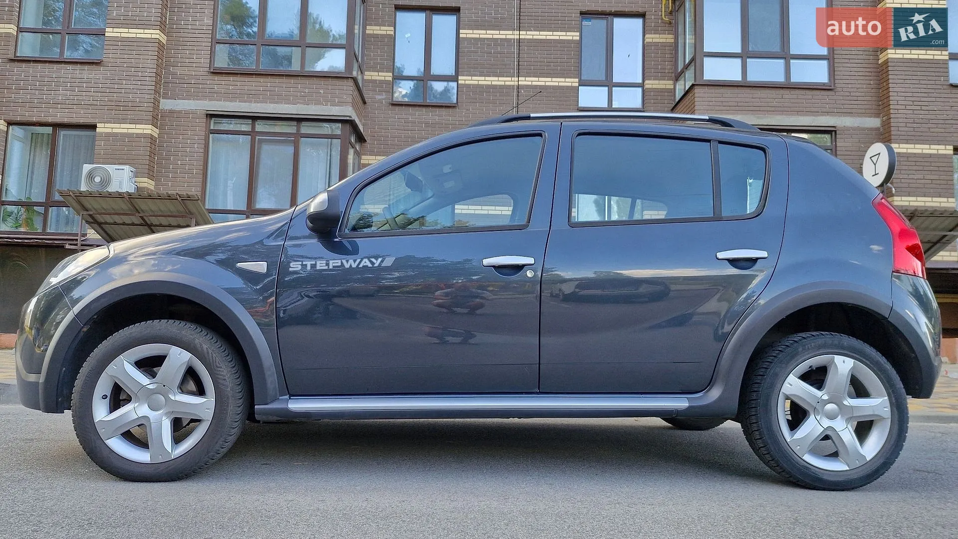 2011 Dacia Sandero - мініатюра 4