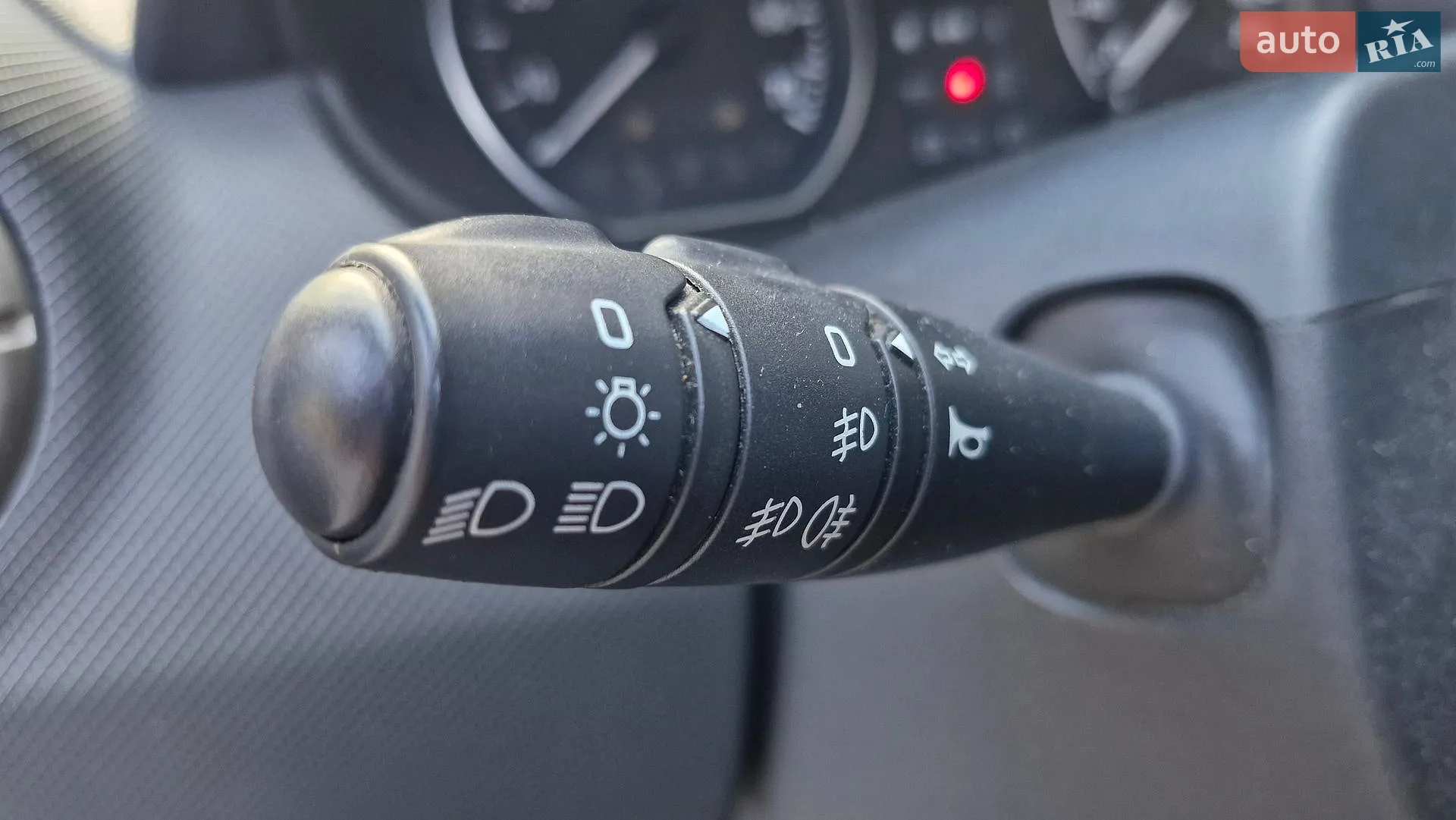 2011 Dacia Sandero - мініатюра 39