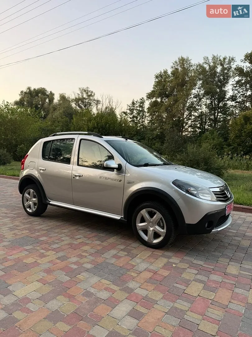2012 Dacia Sandero - мініатюра 8