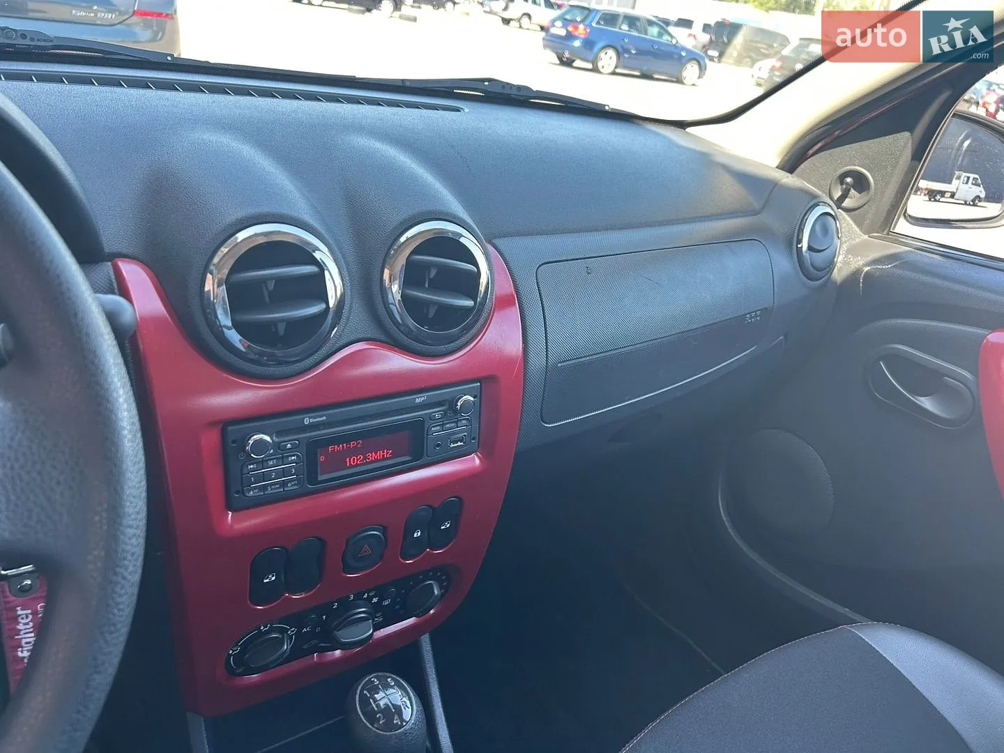 2012 Dacia Sandero - мініатюра 30