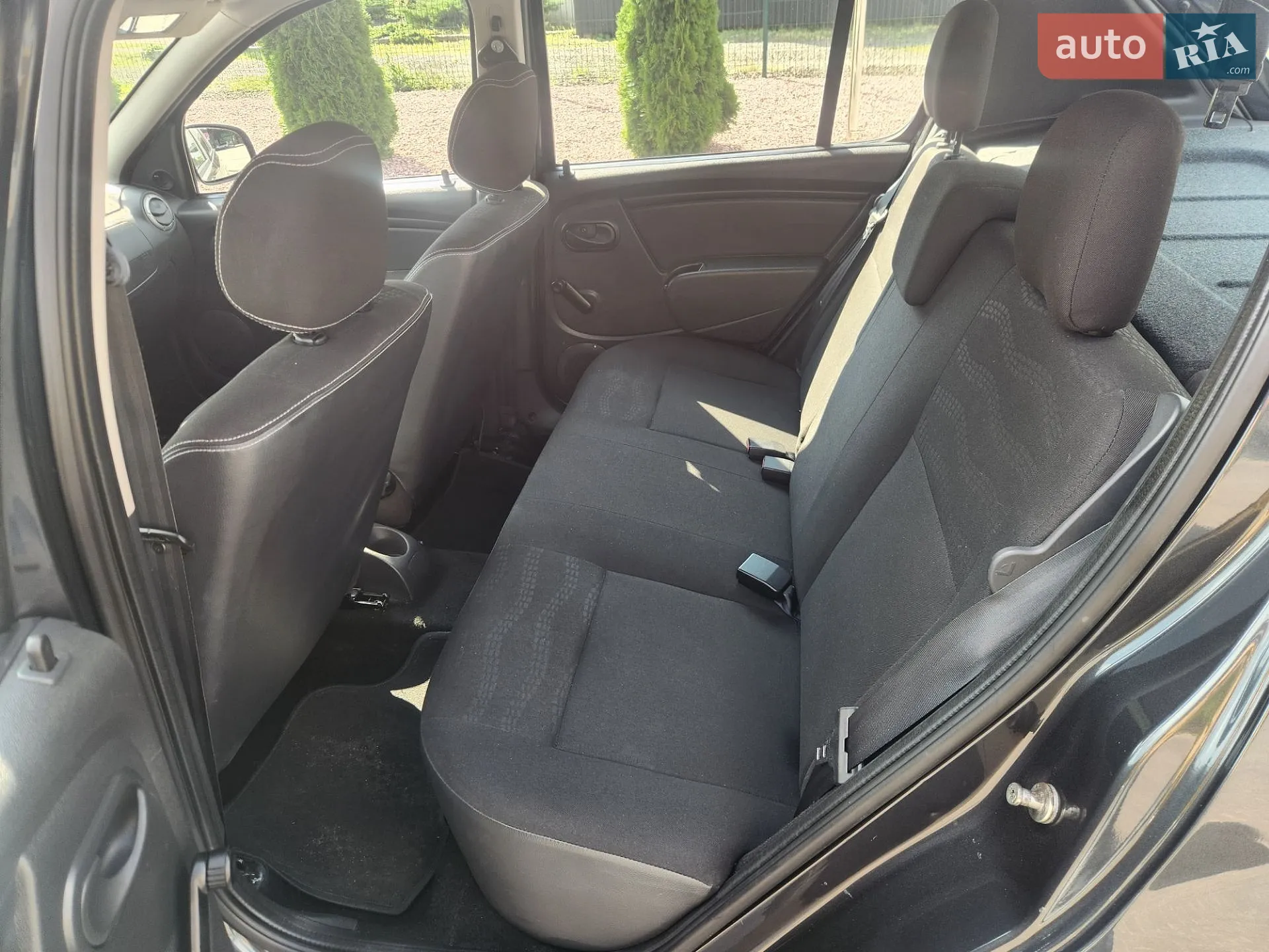 2010 Dacia Sandero - мініатюра 14