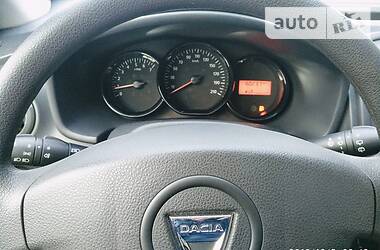 Хэтчбек Dacia Sandero 2016 в 