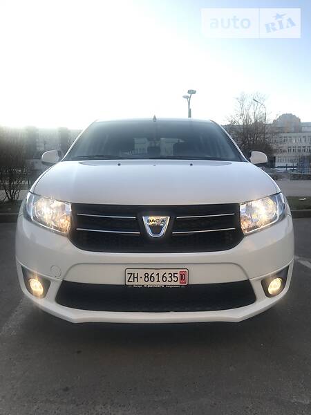 Хетчбек Dacia Sandero 2013 в Черкасах