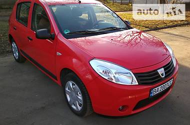 Хэтчбек Dacia Sandero 2009 в Кропивницком