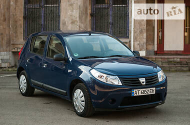 Dacia Sandero 2009