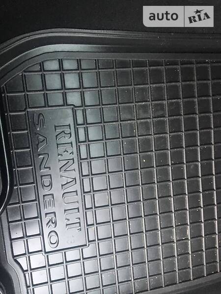 Хетчбек Dacia Sandero 2011 в Бердичеві