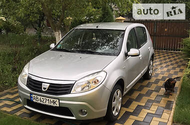Dacia Sandero 2008