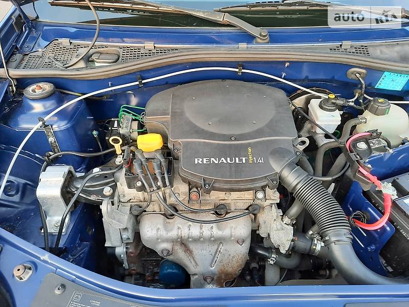 Хетчбек Dacia Sandero 2010 в Полтаві фото 42 Хетчбек Dacia Sandero 2010 в Полтаві