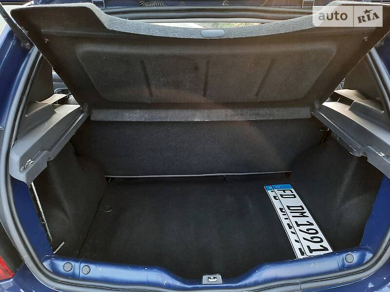 Хетчбек Dacia Sandero 2010 в Полтаві фото 48 Хетчбек Dacia Sandero 2010 в Полтаві