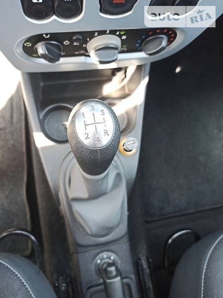 Хетчбек Dacia Sandero 2009 в Кременчуці
