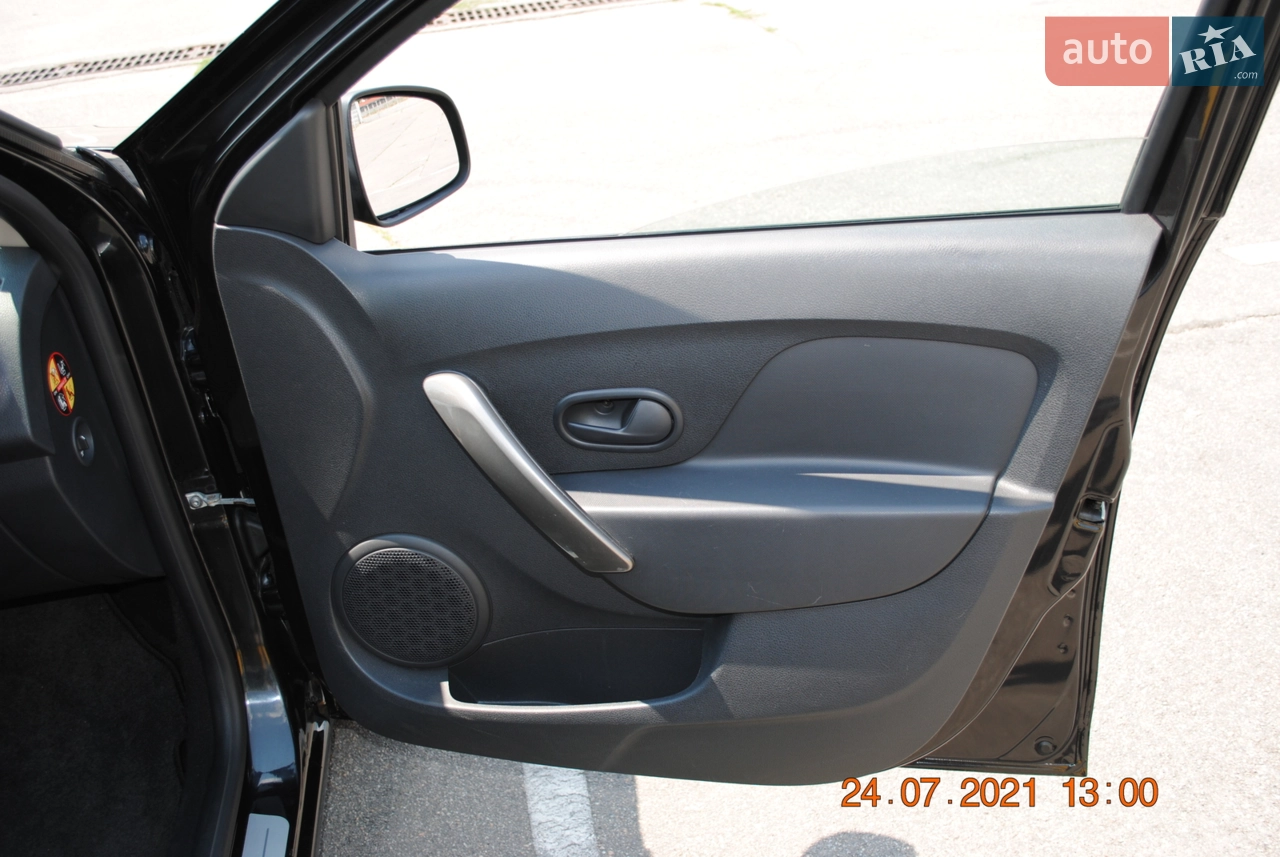 2012 Dacia Sandero - мініатюра 18