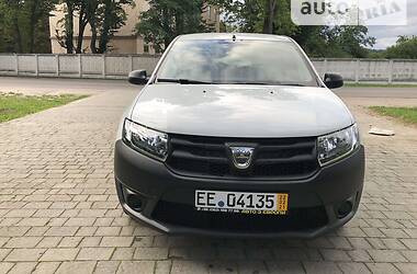 Хэтчбек Dacia Sandero 2016 в Бродах