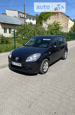 Dacia Sandero 2008