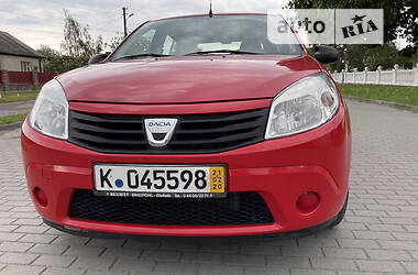 Універсал Dacia Sandero 2009 в 