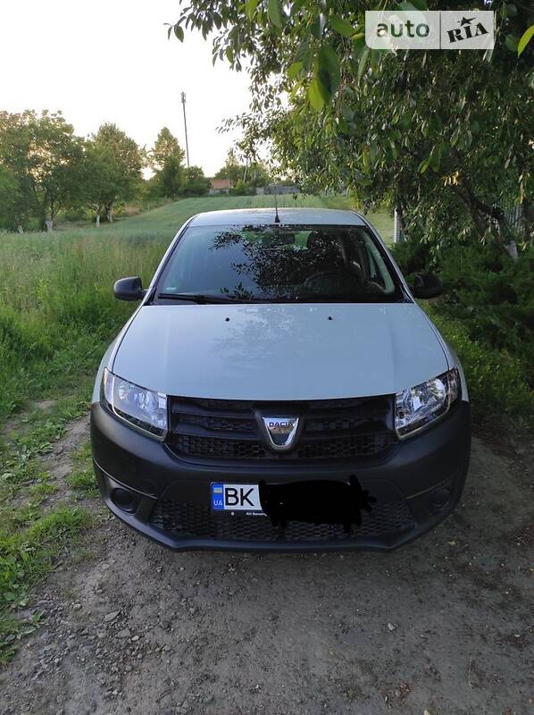 Хэтчбек Dacia Sandero 2013 в Ровно