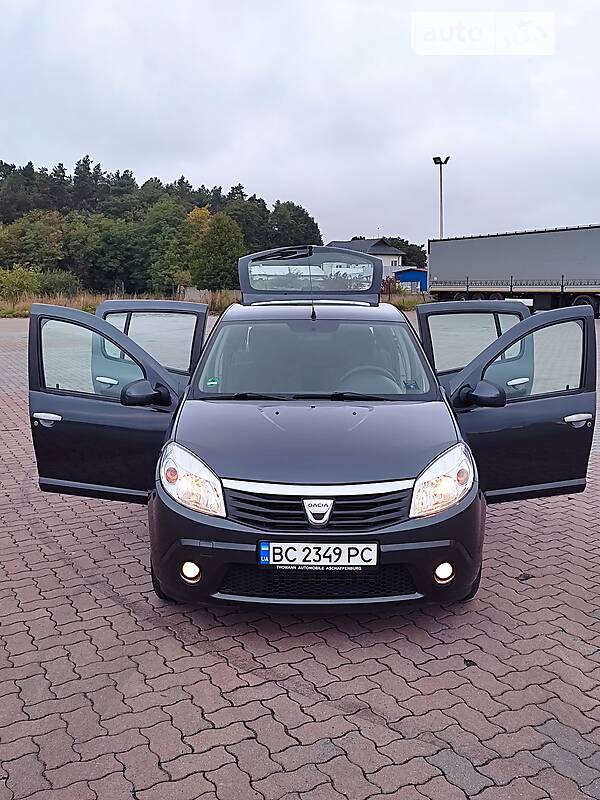 Dacia Sandero