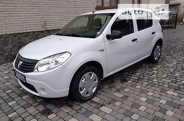 Хэтчбек Dacia Sandero 2009 в Ходорове