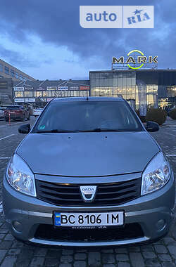 Dacia Sandero 2009