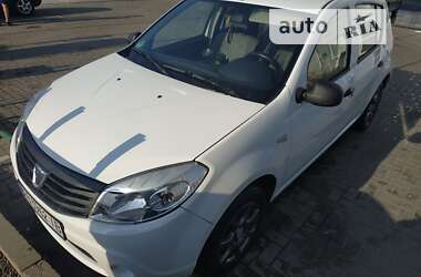 Хэтчбек Dacia Sandero 2012 в Виннице