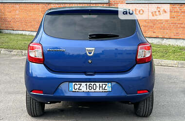 Хэтчбек Dacia Sandero 2013 в Дрогобыче