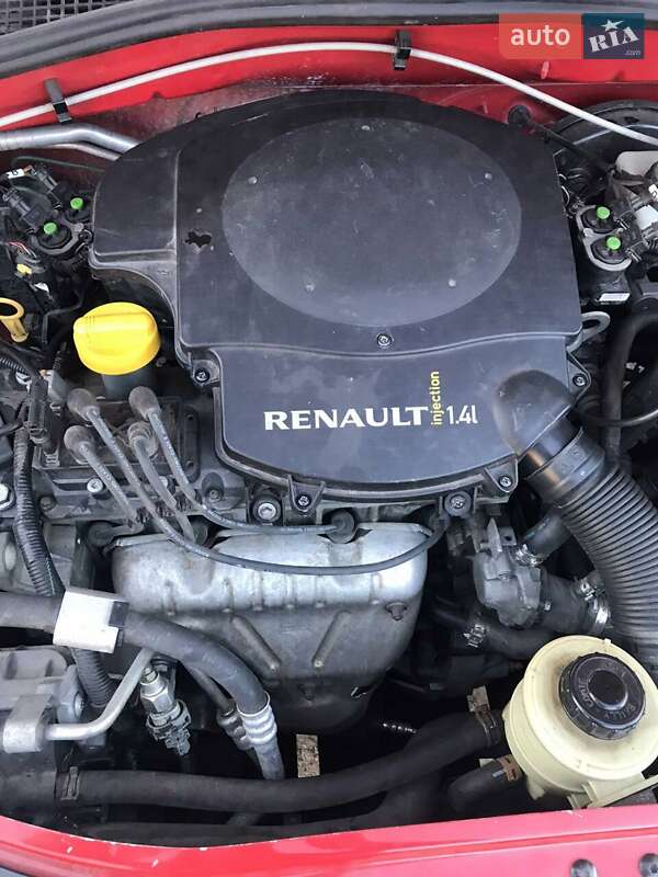 Хэтчбек Dacia Sandero 2009 в Золотоноше